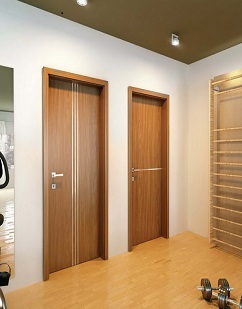 Fémcsíkos beltéri ajtók Fémcsíkos beltéri ajtók